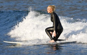 Lindsey Lohan surfing